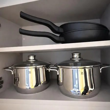 Homely! Skyview, Fair, Airport, Rooftop, Apartment! Apartmán