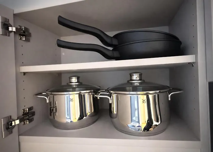 Homely! Skyview, Fair, Airport, Rooftop, Apartment! Apartmán