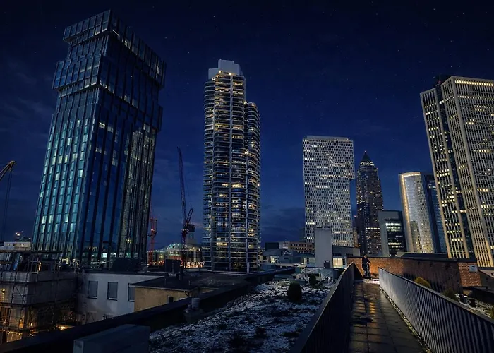 Homely! Skyview, Fair, Airport, Rooftop, Apartment! * Frankfurt nad Mohanem